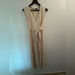 BEIGE NWOT JUMPSUIT